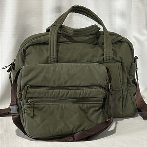 Vera Bradley Travel Bag & Crossbody Climbing Ivy Green Set